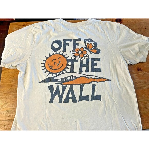 Vans Off The Wall T-Shirt Sunshine Nature Retro Graphic Mountains Design Size L - Picture 1 of 9